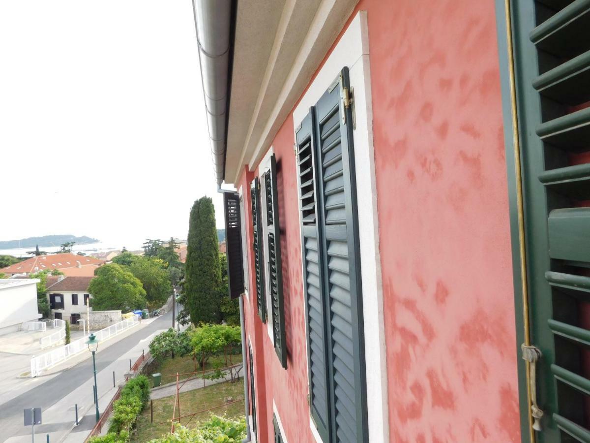 Rovinj'S Flowers Apartments Екстериор снимка